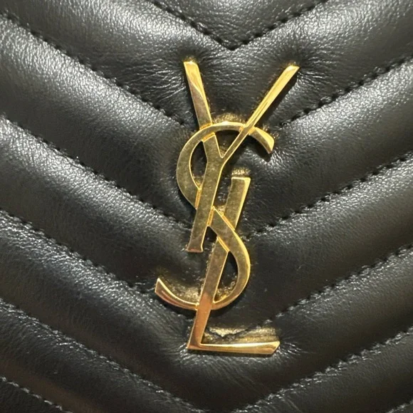 Yves Saint Laurent Black Sizable Clutch with detachable wristlet with gold YSL. - Picture 3 of 16